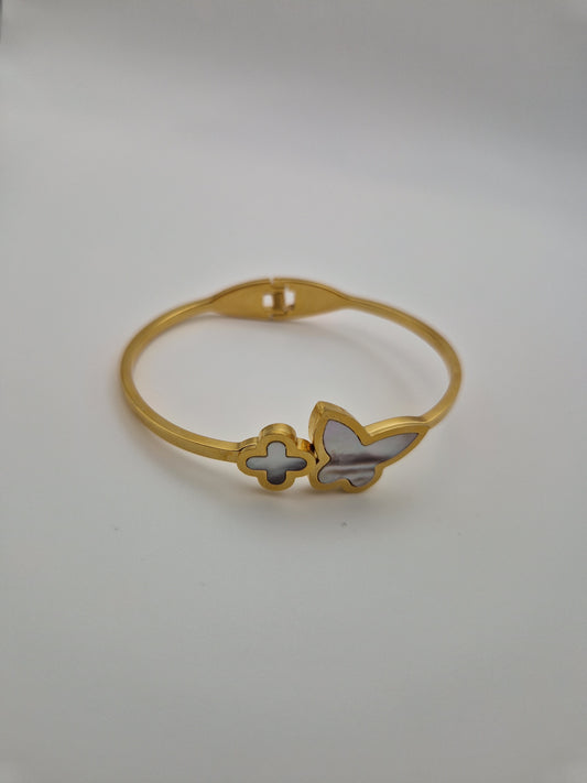 Bracelet "Élégance Papillon"