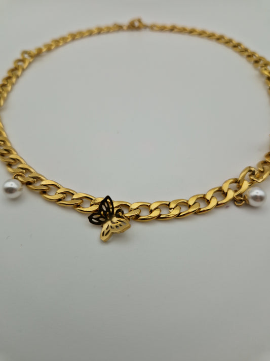Collier Doré "Papillon Élégant" avec Perles