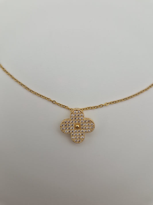 Collier Élégance Florale en Zircon