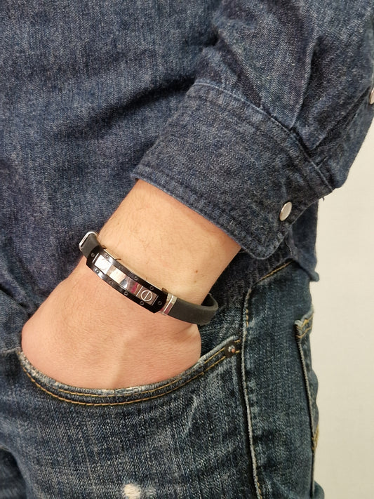 Bracelet "Élégance Noire" en Acier Inoxydable &Silicone