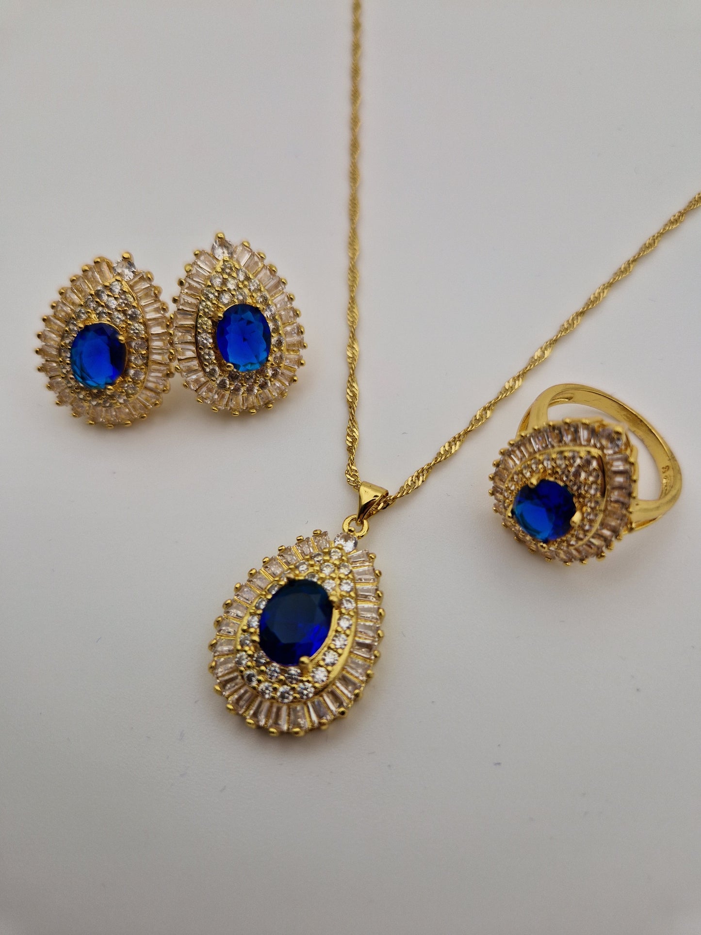 Parure "Saphir Royal"