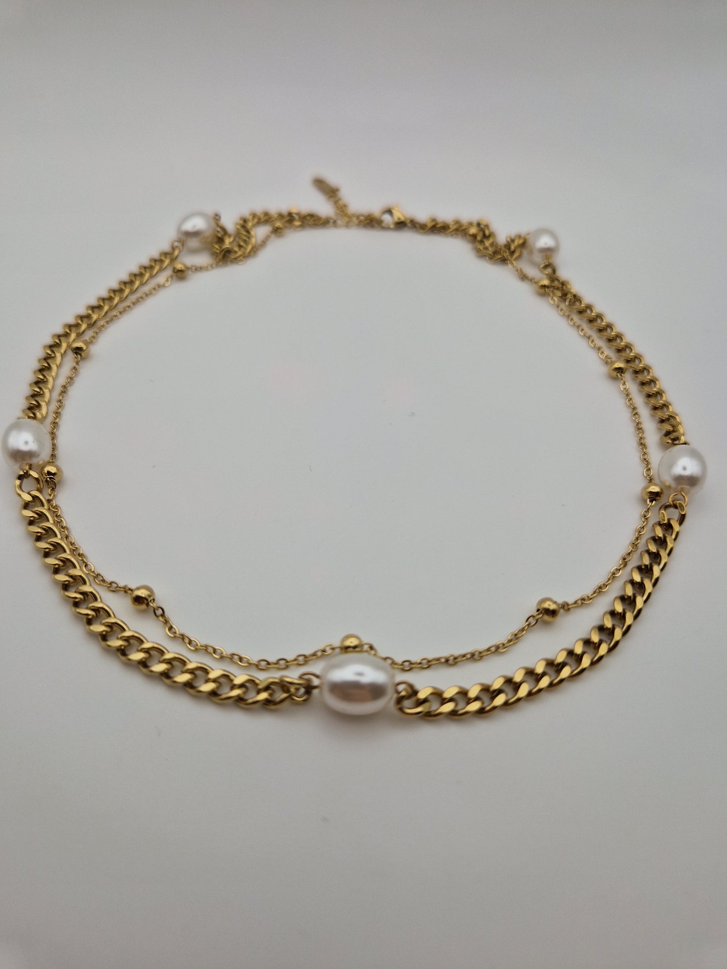 Collier "Élégance Dorée & Perles"