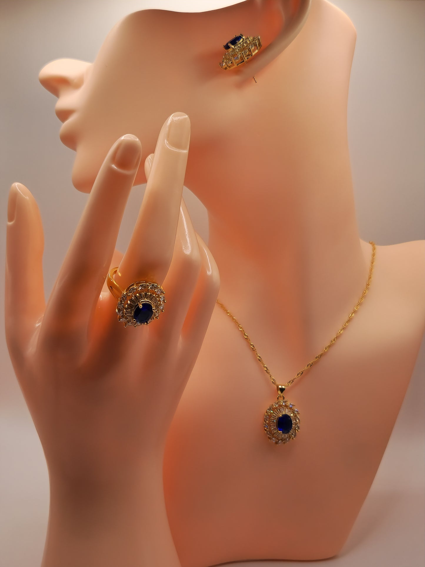 Parure Royale "Éclat Saphir"
